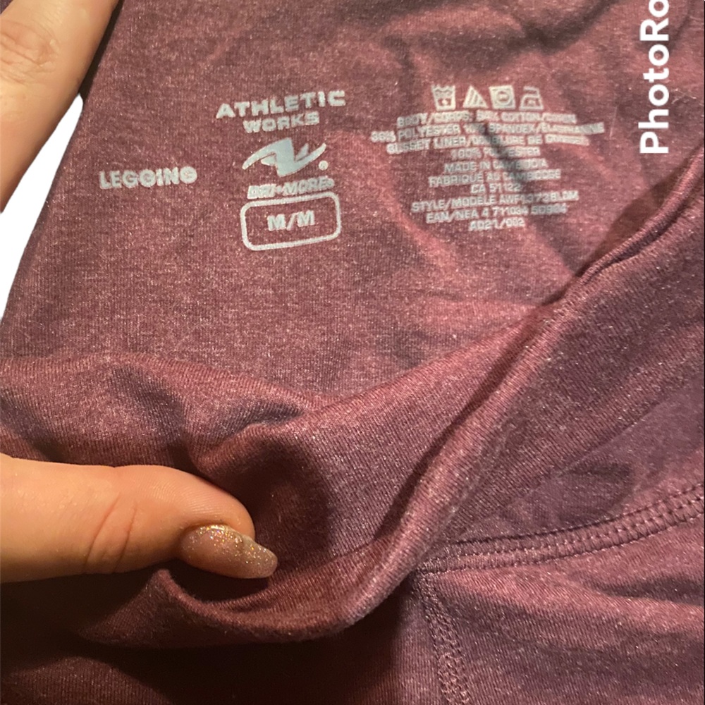 Size M leggings